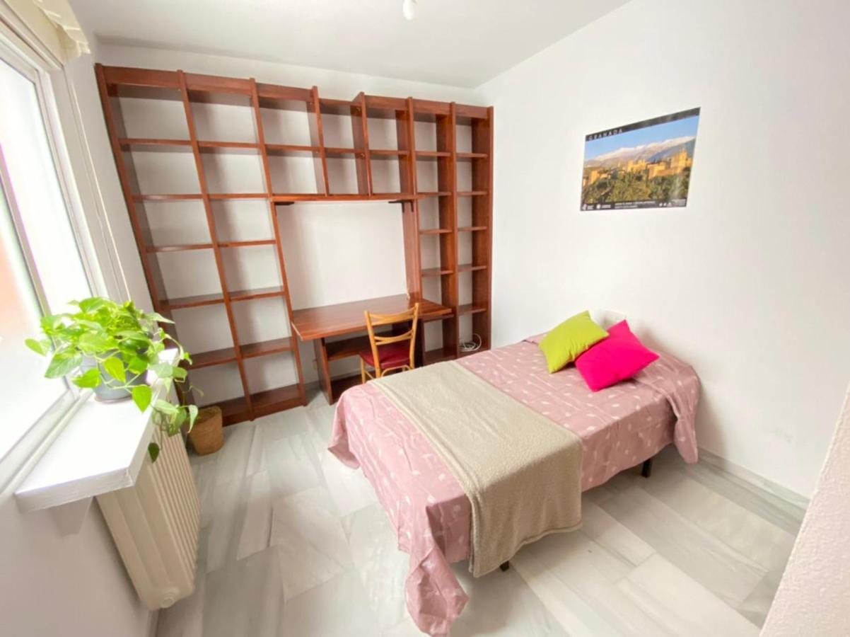 Appartement Pati Perro à Grenade Extérieur photo